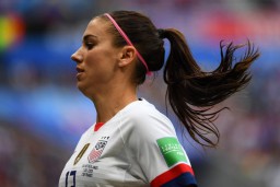 Alex Morgan Positif Covid-19