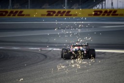 Cetak Waktu Tercepat, Max Verstappen Tebar Ancaman