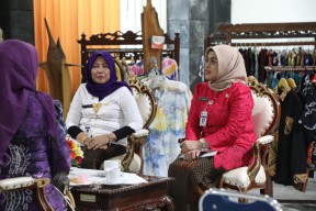 Serap Ilmu, Dekranasda Banjar Belajar ke Jateng