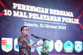 Akhir Pekan Tetap Buka, Menteri Azwar Anas Apresiasi Mal Pelayanan Publik Karawang