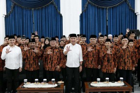 Bey Machmudin Lepas 160 Kafilah Jawa Barat untuk MTQ Nasional XXX di Samarinda