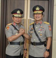 Kapolri Lantik Kapolda Jatim yang Baru Irjen Toni Harmanto
