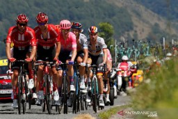 Ancaman Krisis Ekonomi Dunia Balap jika Tour de France Batal