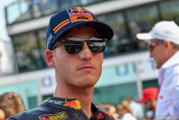 Pol Espargaro Resmi menjadi Rider Honda