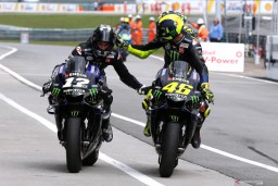 Vinales dan Rossi Tercepat di Sesi Latihan Bebas