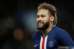Barcelona Masih Kepincut Neymar