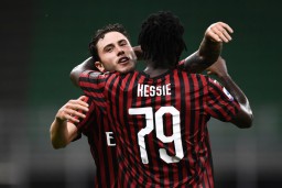 Milan Pesta Gol ke Gawang Bologna
