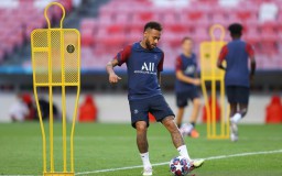 Neymar Dikabarkan Terpapar Corona