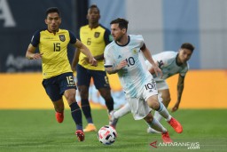 Argentina Kalahkan Ekuador