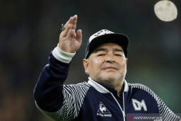 Maradona Segera Keluar dari Rumah Sakit