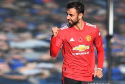 Saha: MU Butuh Empat Pemain seperti Bruno Fernandes