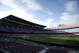 Calon Presiden  Barcelona Janjikan Stadion Baru