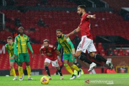 Bruno Fernandes Antar MU Petik Kemenangan Perdana di Kandang
