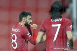 MU Tuntaskan Revans, Permak Basaksehir, 4-1 di Liga Champions