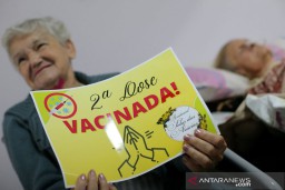 Dalam 24 Jam Kematian akibat Covid-19 di Brazil Capai 2.216 Orang