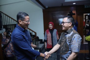 Bertemu Sandiaga Uno, Menteri PANRB Acungi Jempol Penyempurnaan Integrasi Digitalisasi Izin Event