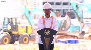 Presiden Jokowi Resmikan Injeksi Bauksit Perdana Smelter PT Borneo Alumina Indonesia di Mempawah