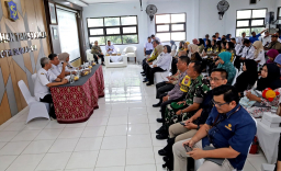 Pemkot Surabaya Dorong Ekonomi Warga Lewat Pembentukan Koperasi Merah Putih di Kelurahan