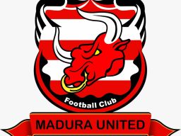 Madura United Siap Ganggu Persebaya di GBT, Targetkan Curi Poin