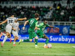 Flavio Silva Antar Persebaya Menangi Derby Suramadu, Bermain 10 Orang Sejak Babak Pertama