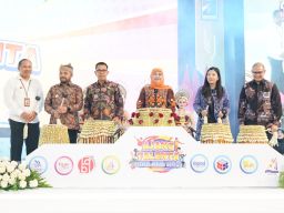 Gubernur Khofifah Buka Ajang Talenta Siswa Jatim 2025, Pacu Prestasi Menuju Indonesia Emas 2045