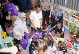 Daycare Baru di KIT Batang, Solusi Nyata Bagi Buruh Perempuan