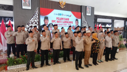 Khofifah Hadiri Pelantikan Pengurus HKTI Lumajang: Dorong Pertanian Berkelanjutan dan Organik