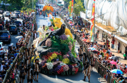 "Jalanan Ditutup, Surabaya Jadi Panggung Karnaval Wali Kota Se-Indonesia"
