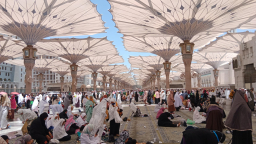 Jemaah Haji Indonesia Tiba di Madinah, Kemenag Imbau Jaga Kesehatan dan Tertib Beribadah