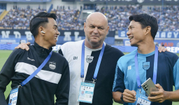 Menanti Kiprah Baru PERSIB: Bojan Hodak Minta Pemain “Lupakan Sepak Bola” Sejenak