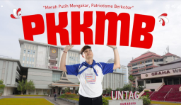 Mahasiswa Baru Disambut dengan Semangat Merah Putih: Untag Surabaya Gaungkan Patriotisme Lewat PKKMB 2025