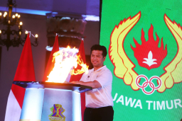 Obor Porprov Jatim 2025 Menyala, Emil Dardak: Momen Bersejarah Atlet Jatim