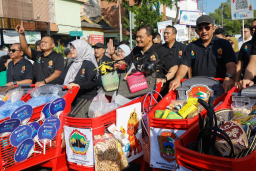 Kirab Troli Buka Soloraya Great Sale 2025 di Surakarta