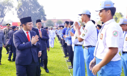 Dari Makam Sang Proklamator, Emil Dardak Serukan Kebangkitan Pancasila di Tengah Derasnya Arus Global