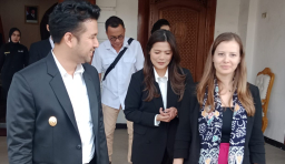 Plt Gubernur Jatim Emil Dardak Marah soal Iuran Komite Sekolah: "Itu Tidak Boleh!"