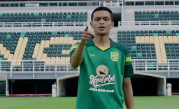 Rachmat Irianto Kembali ke Rumah, Persebaya Sambut dengan Kontrak Jangka Panjang