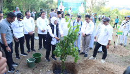 Dorong Pariwisata Berkelanjutan, Jatim Bangun Ekosistem Kehutanan Berbasis Konservasi