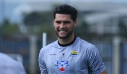 Kekompakan PERSIB Kian Solid Usai TC di Thailand, Julio Cesar Siap Hadapi Tantangan Baru