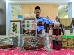 Ramuntani Ubah Limbah Tembakau Jadi Produk Bernilai Guna