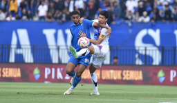 Dua Gol, Hujan, dan Harapan: PERSIB Takluk dari Port FC di Laga Pembuka Piala Presiden 2025