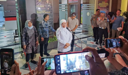 Delapan Jam Diperiksa KPK, Gubernur Jatim Khofifah Tegaskan Penyaluran Hibah Sesuai Prosedur