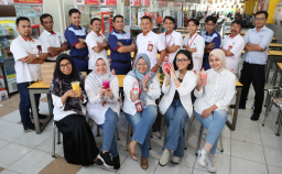 Tim Konsumsi PKKMB Untag, Garda Terdepan di Balik Energi Mahasiswa Baru