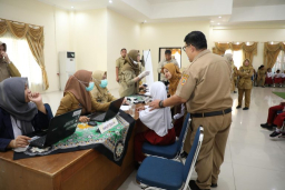 Paramesti Tak Takut Jarum Suntik: Cerita Anak-anak SLB N Semarang Jalani Cek Kesehatan Gratis