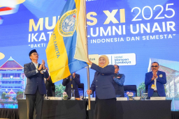 Khofifah Indar Parawansa Kembali Pimpin IKA Unair: Kepemimpinan yang Dirajut dengan Komitmen dan Kolaborasi