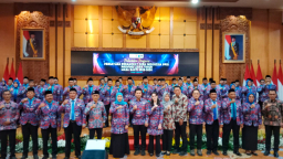 Harapan dari Ujung Desa: Suara Perangkat Desa yang Menanti Kepastian