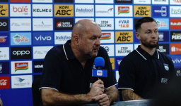 PERSIB Siap Tempur Hadapi Semen Padang: Bojan Hodak Targetkan Kemenangan di Laga Pembuka