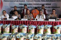 Terbongkar! Gudang Beras Oplosan di Sidoarjo Raup Miliaran Rupiah, Polisi Ungkap Jaringan di Balik Modus Curang