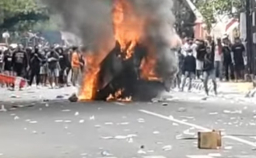 Kapolri Perintahkan Usut Tuntas Pembakaran Mobil Polisi Saat Demo Pati