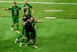 Persebaya Tumbangkan Bali United, Bajol Ijo Menari di Gelora Bung Tomo