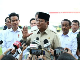 Prabowo Pantau Kasus Dugaan Keracunan MBG: “Ini Masalah Besar, Tapi Kita Akan Selesaikan”